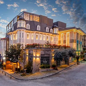 Hotel Amiral Palace Boutique Class ****
